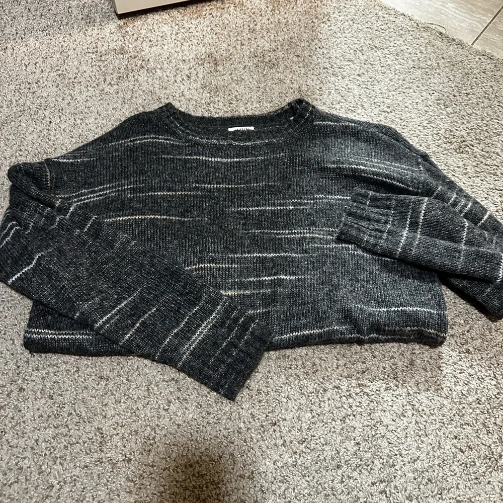 Striped sweater - Picture 1 of 2